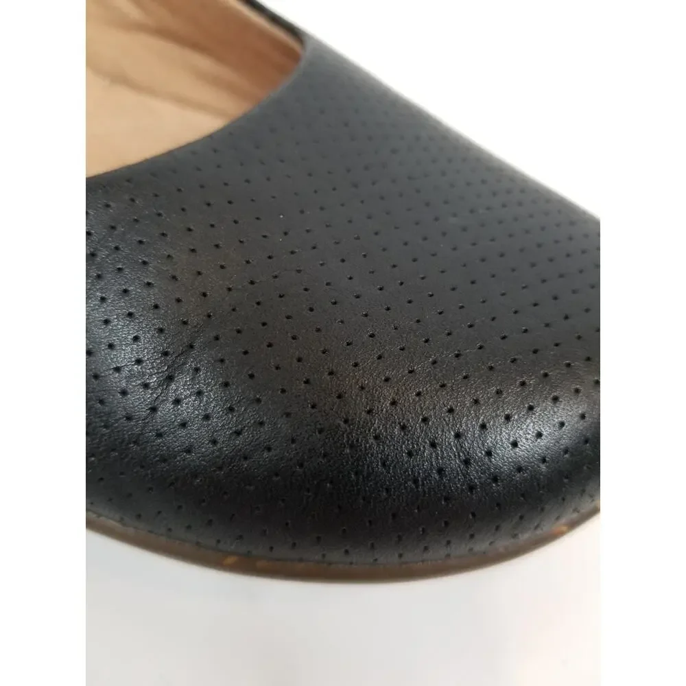 Clarks Medora Nina Black Leather Adjustable Ankle Strap Flats Women's Size 9.5